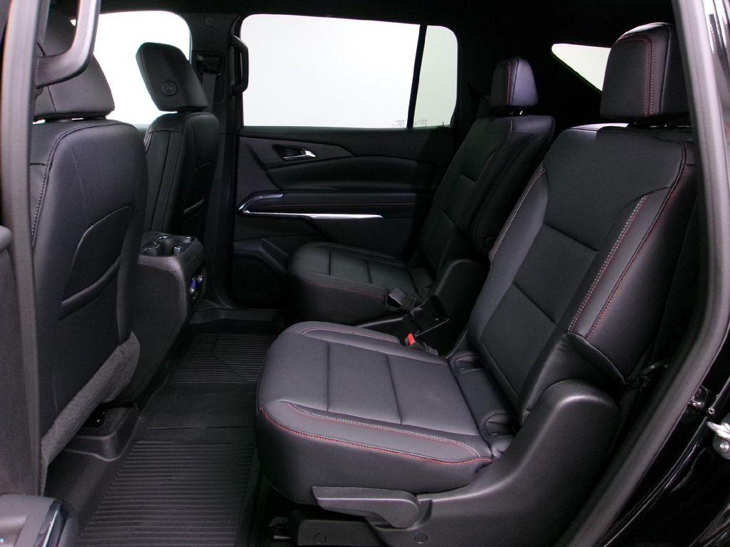 new 2026 Chevrolet Traverse car, priced at $48,985