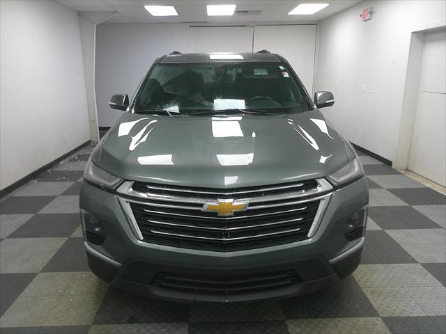 used 2022 Chevrolet Traverse car, priced at $27,988