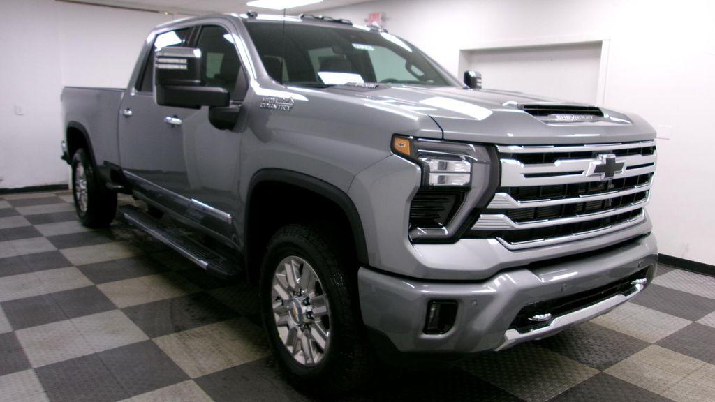 new 2025 Chevrolet Silverado 2500 car, priced at $78,920