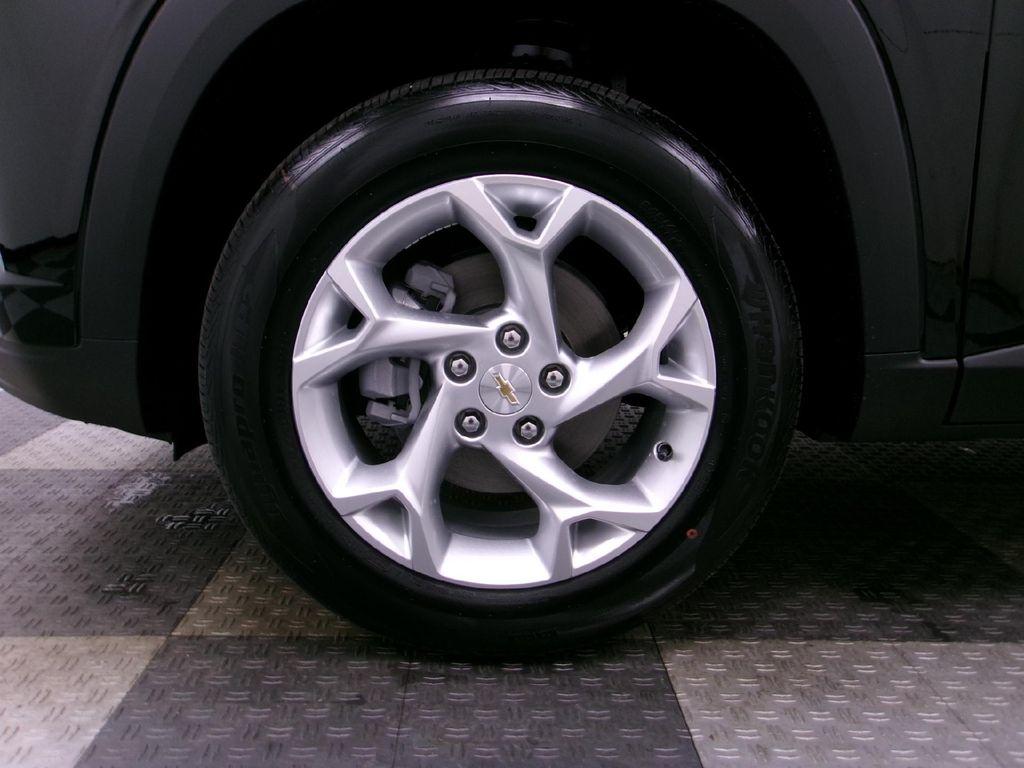 new 2025 Chevrolet Trax car, priced at $22,705