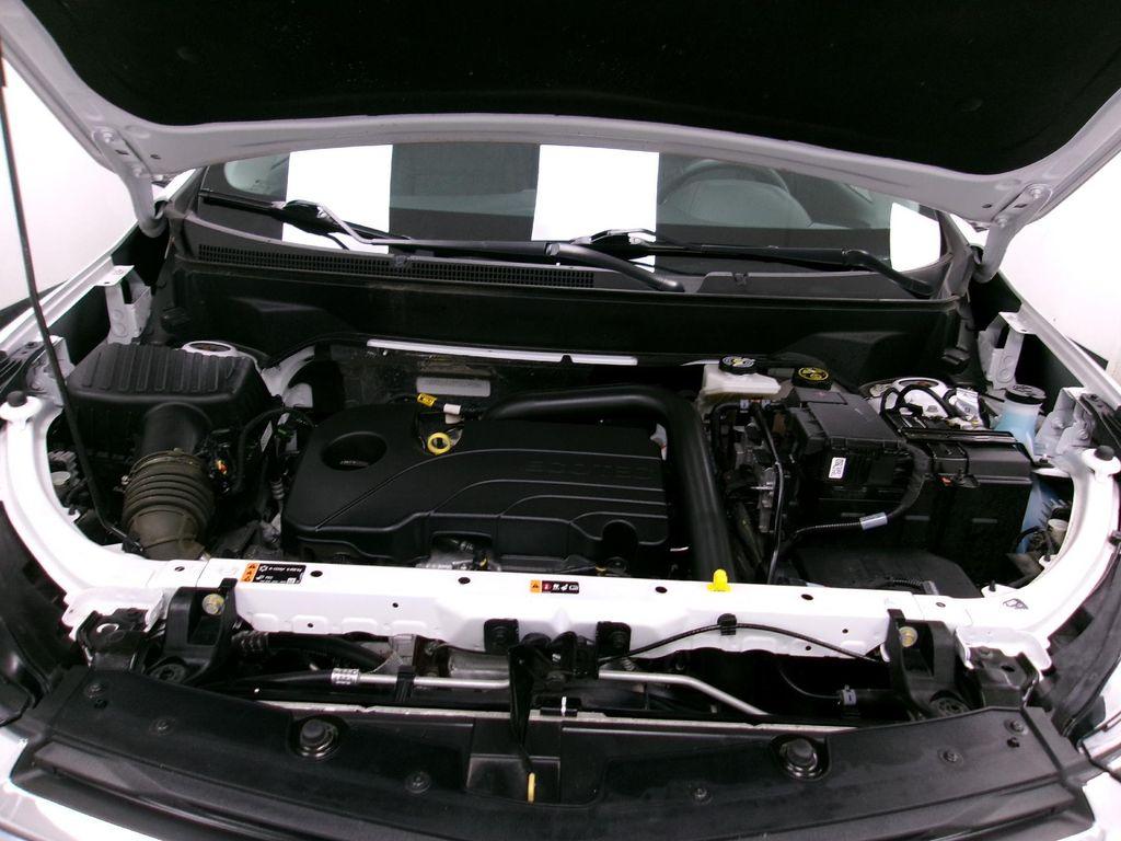 used 2023 Chevrolet Equinox car, priced at $20,988