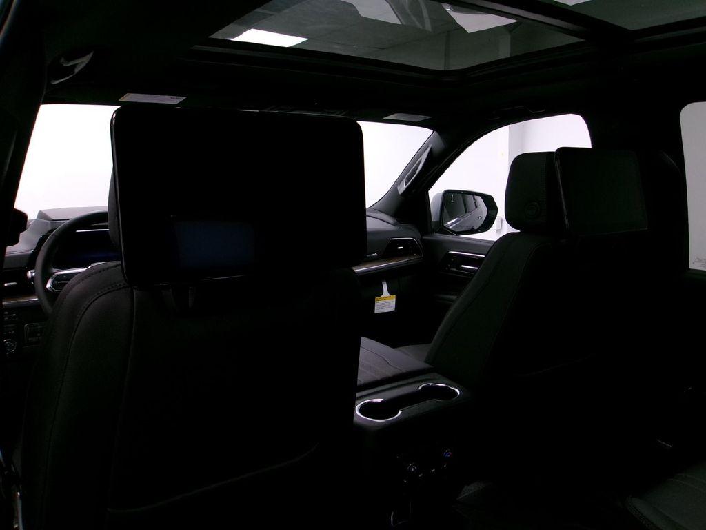 new 2025 Chevrolet Suburban car, priced at $91,950