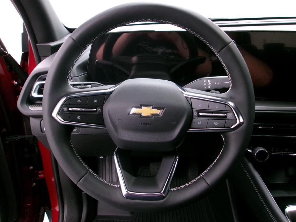 new 2026 Chevrolet Traverse car, priced at $46,840