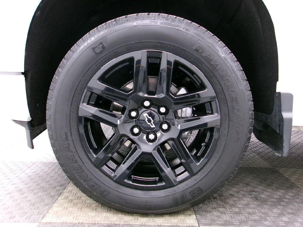 used 2023 Chevrolet Silverado 1500 car, priced at $31,988