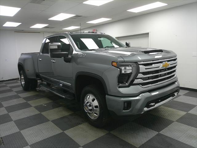 new 2025 Chevrolet Silverado 3500 car, priced at $83,975