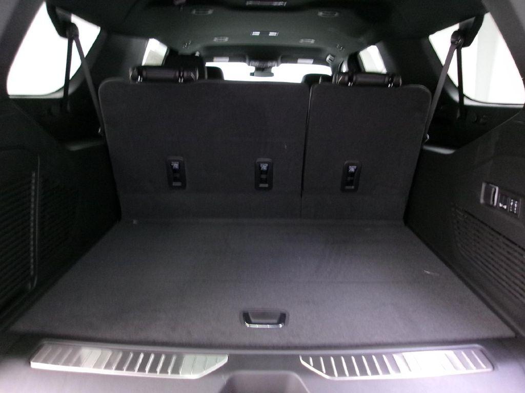new 2025 Chevrolet Suburban car, priced at $77,915