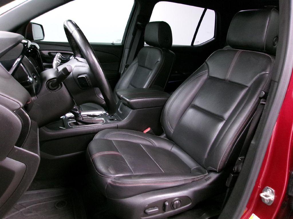 used 2023 Chevrolet Traverse car, priced at $32,913