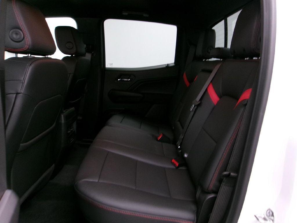 new 2025 Chevrolet Colorado car, priced at $43,965