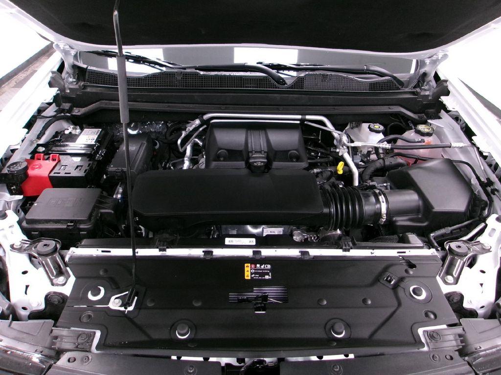 new 2025 Chevrolet Colorado car, priced at $43,965
