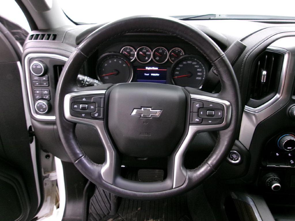used 2022 Chevrolet Silverado 1500 car, priced at $41,913