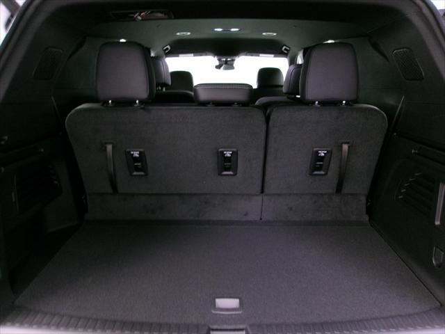 new 2025 Chevrolet Traverse car, priced at $43,810