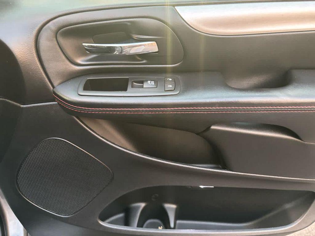used 2016 Dodge Grand Caravan car, priced at $9,000