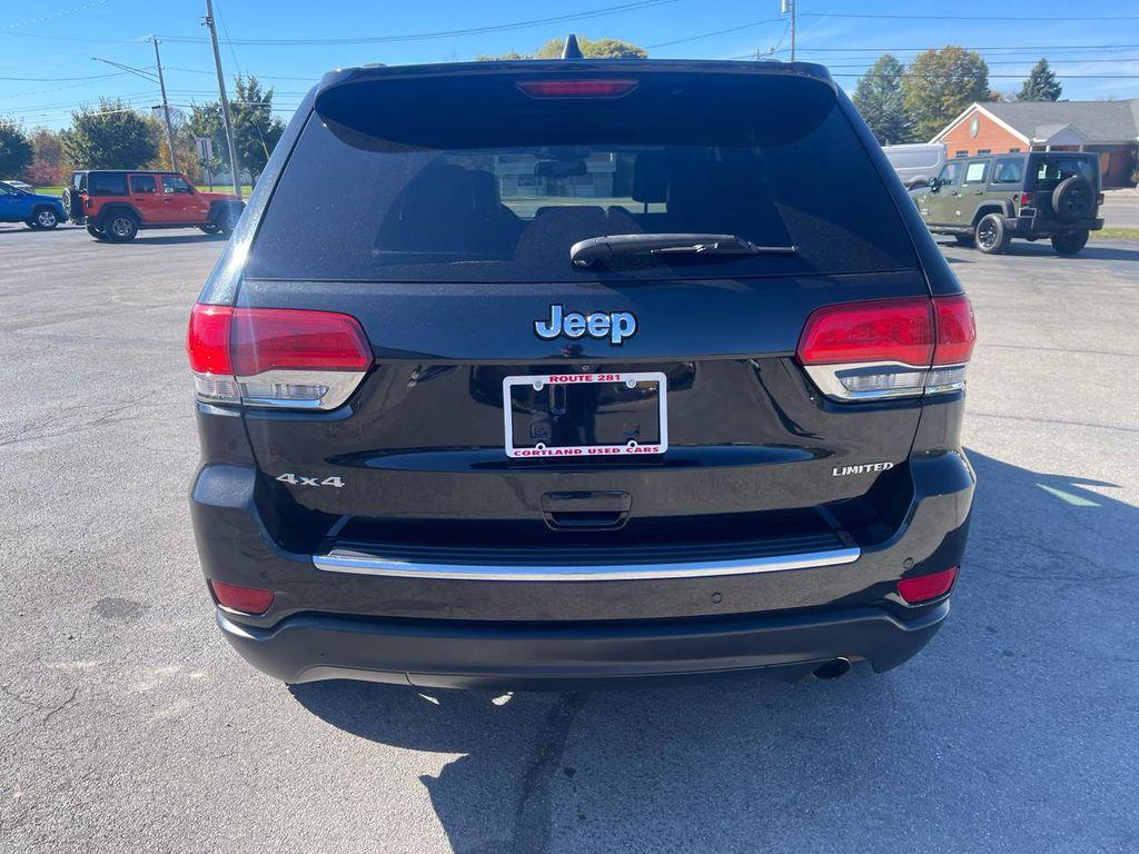 used 2015 Jeep Grand Cherokee car, priced at $14,000