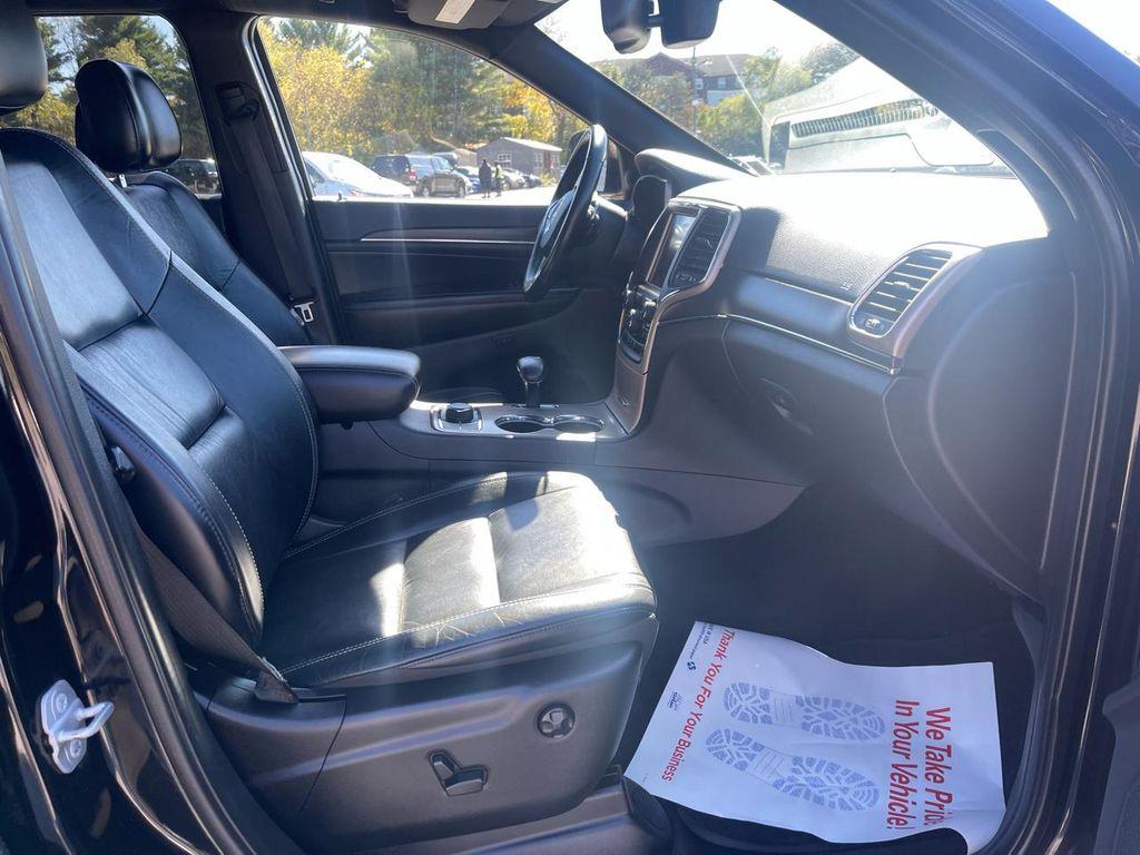 used 2015 Jeep Grand Cherokee car, priced at $14,000