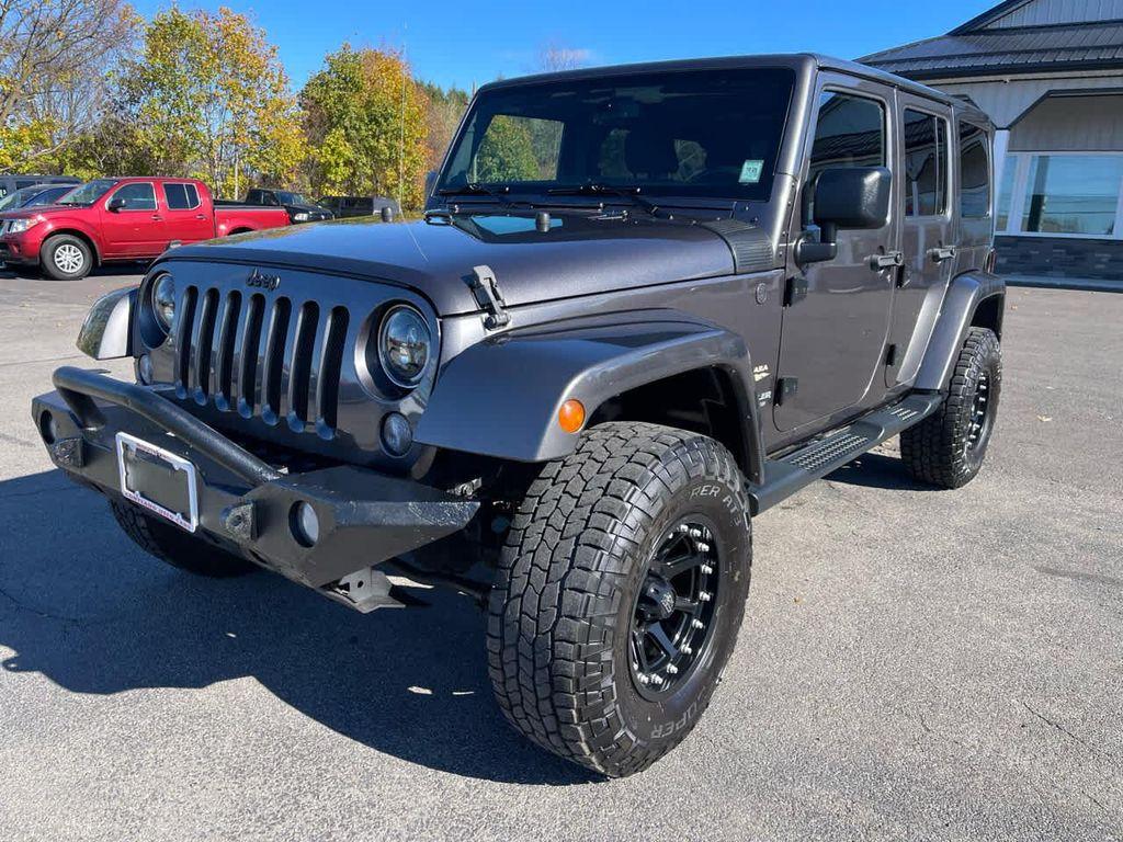 used 2014 Jeep Wrangler Unlimited car, priced at $15,450