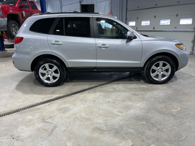 used 2009 Hyundai Santa Fe car, priced at $7,500