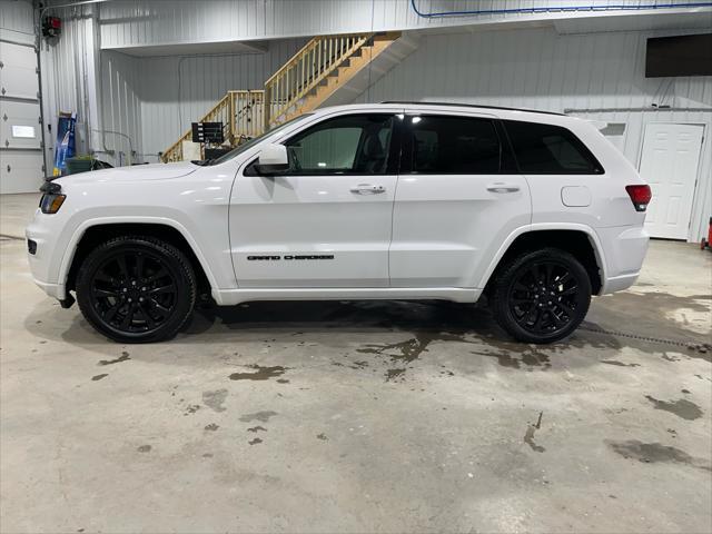 used 2017 Jeep Grand Cherokee car, priced at $14,000