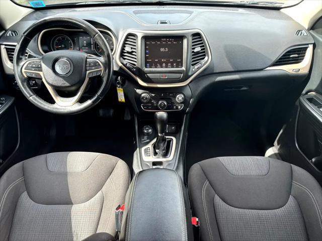 used 2015 Jeep Cherokee car, priced at $10,600