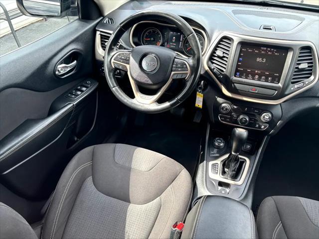 used 2015 Jeep Cherokee car, priced at $10,600