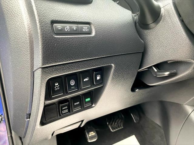 used 2019 Nissan Rogue car, priced at $14,400