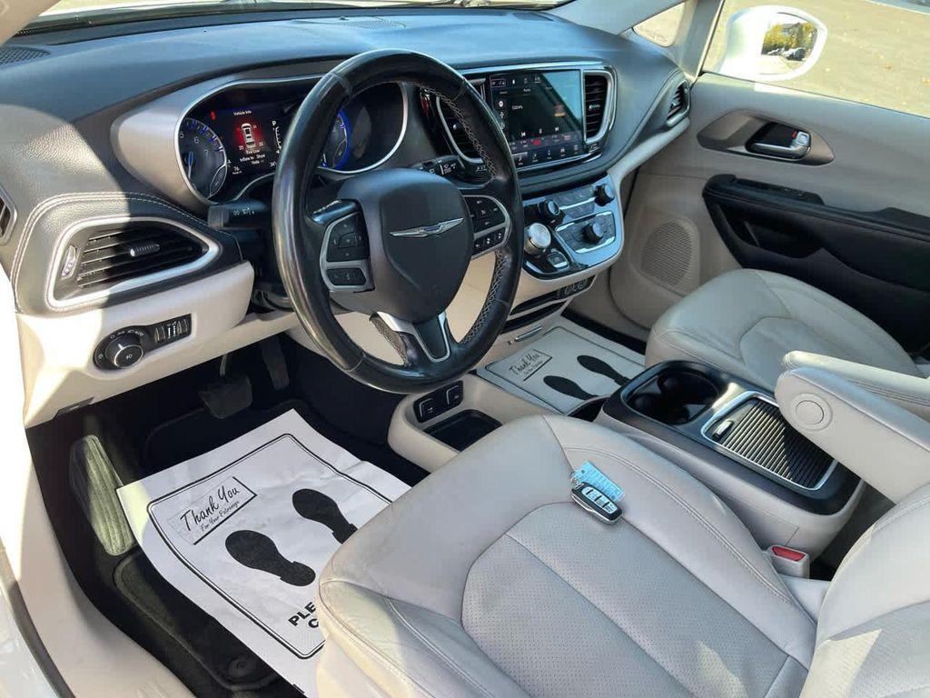 used 2021 Chrysler Pacifica car, priced at $20,300