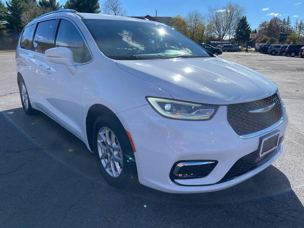 used 2021 Chrysler Pacifica car, priced at $20,300