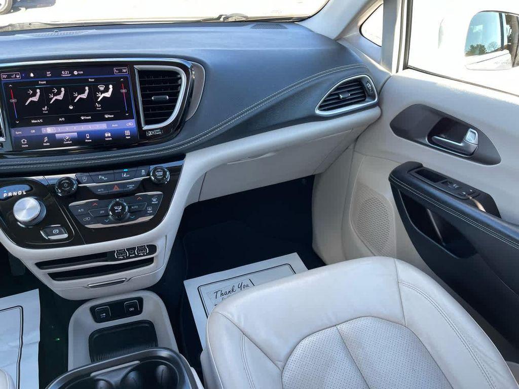 used 2021 Chrysler Pacifica car, priced at $20,300