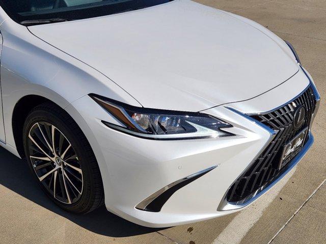 used 2025 Lexus ES 350 car, priced at $49,900