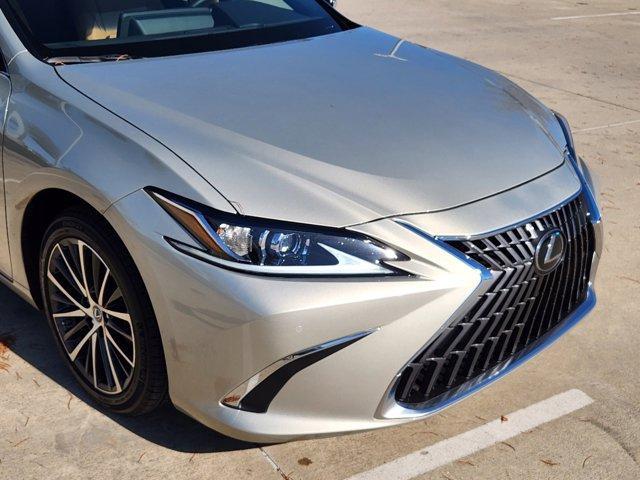 used 2025 Lexus ES 350 car, priced at $51,900