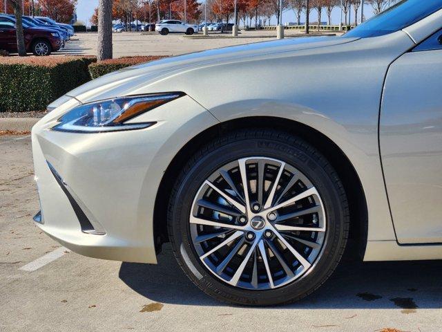 used 2025 Lexus ES 350 car, priced at $51,900