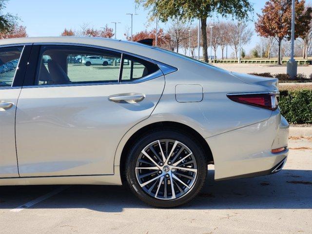 used 2025 Lexus ES 350 car, priced at $51,900