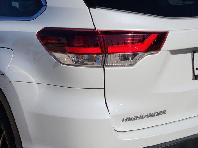 used 2019 Toyota Highlander car, priced at $23,900