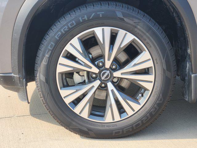 used 2023 Nissan Rogue car, priced at $22,900