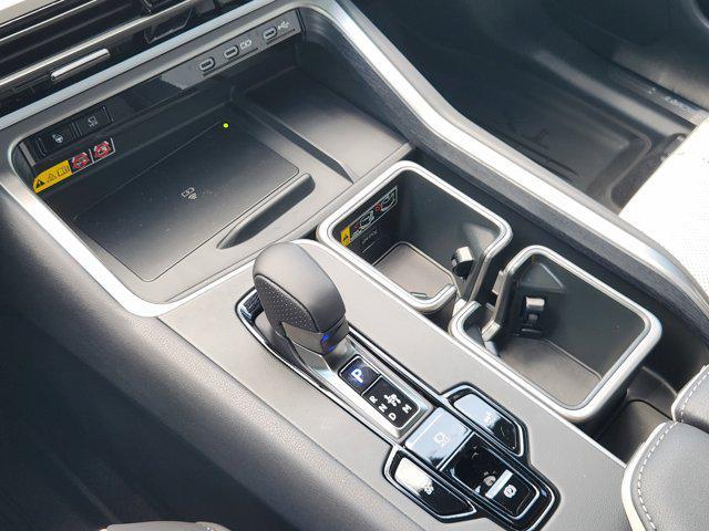 new 2025 Lexus TX 500h car, priced at $75,589