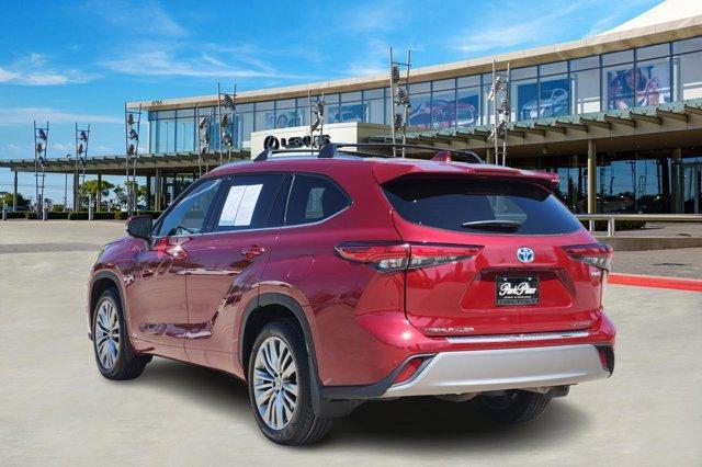 used 2023 Toyota Highlander Hybrid car, priced at $51,900