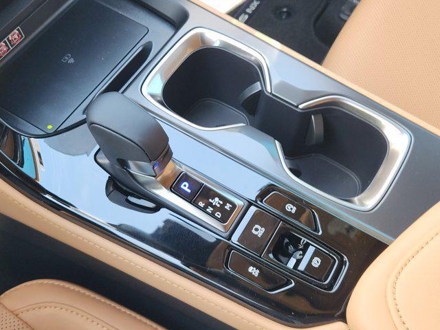 new 2025 Lexus NX 250 car