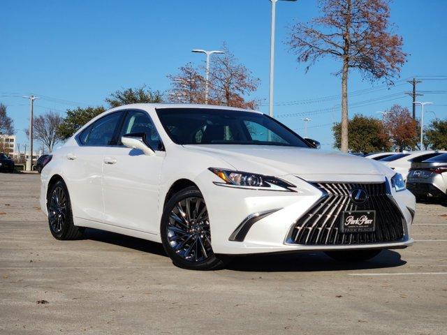 used 2024 Lexus ES 300h car, priced at $46,900