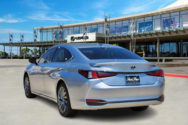 new 2024 Lexus ES 300h car, priced at $57,190