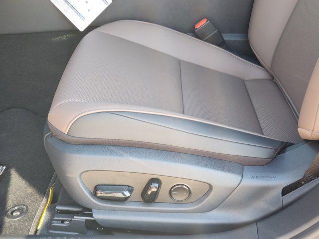 new 2025 Lexus ES 350 car, priced at $49,925