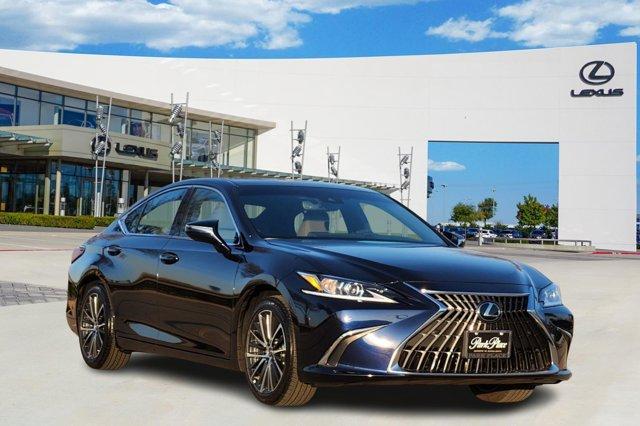 used 2025 Lexus ES 300h car, priced at $51,900