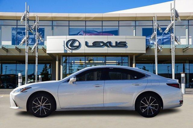 new 2025 Lexus ES 250 car, priced at $48,649