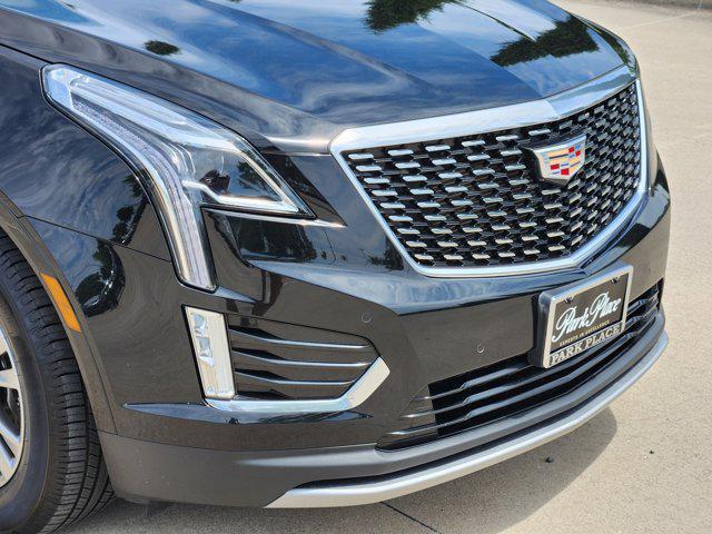 used 2023 Cadillac XT5 car, priced at $32,400