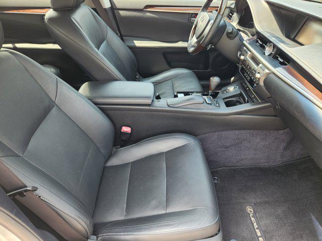 used 2013 Lexus ES 350 car, priced at $18,900