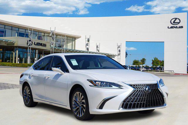 new 2024 Lexus ES 300h car, priced at $54,560