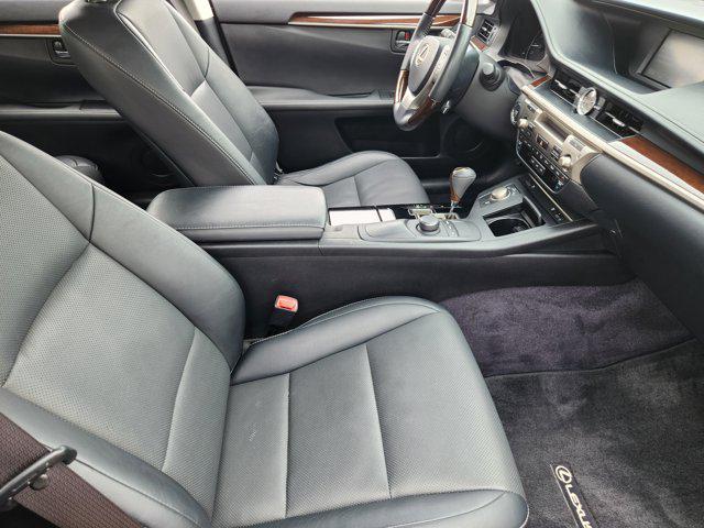 used 2014 Lexus ES 350 car, priced at $17,900