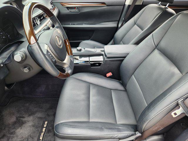 used 2014 Lexus ES 350 car, priced at $17,900