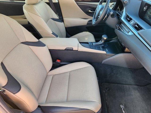 used 2020 Lexus ES 350 car, priced at $32,900