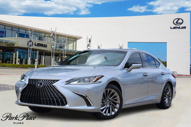 new 2025 Lexus ES 300h car, priced at $55,369