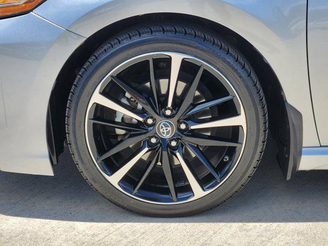 used 2018 Toyota Camry car, priced at $17,900
