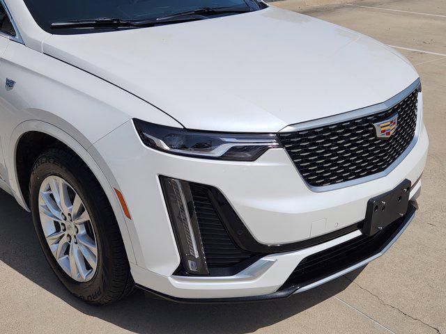 used 2022 Cadillac XT6 car, priced at $27,900